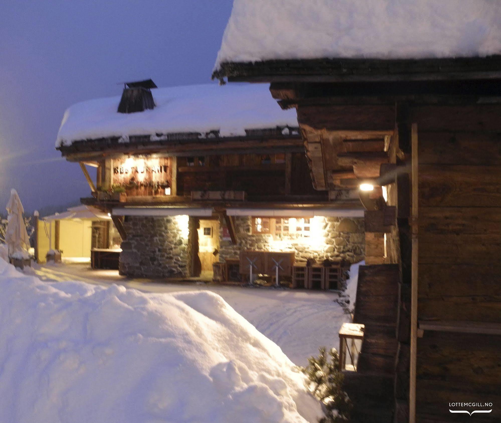 Hotel Les Servages D'Armelle Les Carroz d'Araches Bagian luar foto